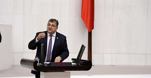 CHP'li Sındır, “Akaryakıt Kaçakçılığını Önlerken Sektör Tekelleştirilecek”