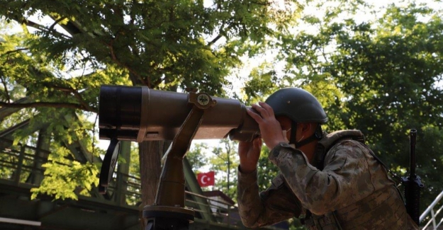 Yunanistan’a Kaçmaya Çalışan 1’i FETÖ Mensubu 3 Kişi Yakalandı