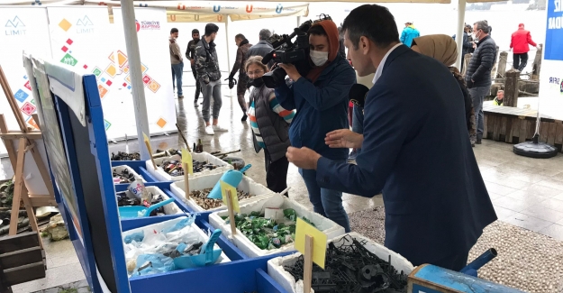 Üsküdar'da Dalgıçlar Tarafından Su Altı Temizliği Yapıldı