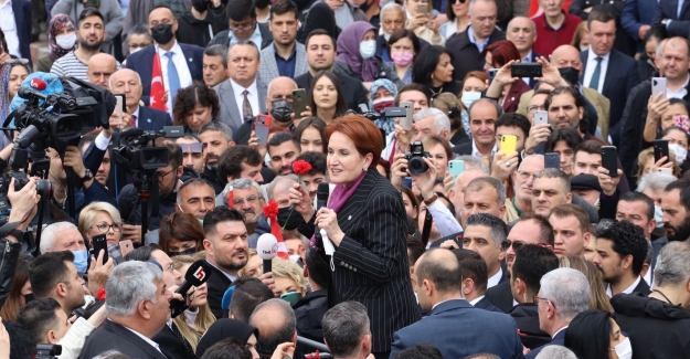 Akşener: “İktidar Olmaları Durumunda En Düşük Emekli Maaşını Asgari Ücret Seviyesine Getireceğiz”