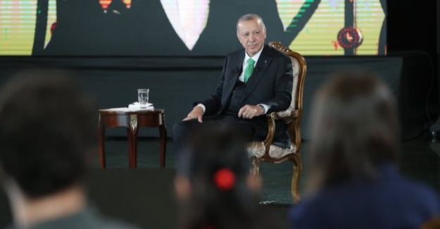 Cumhurbaşkanı Erdoğan, Dünya Tütünsüz Günü’nde Gençlerle Bir Araya Geldi
