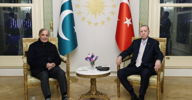 Cumhurbaşkanı Erdoğan, Pakistan Başbakanı Şerif İle Bir Araya Geldi