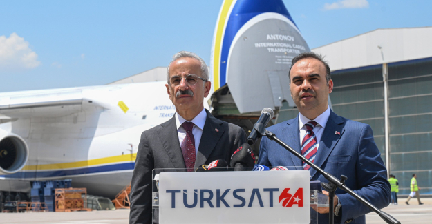 Sanayi ve Teknoloji Bakanı Kacır: “Türkiye Haberleşme Uydusu Üreten 11 Ülkeden Biri”