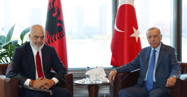 Cumhurbaşkanı Erdoğan, Arnavutluk Başbakanı Edi Rama ile Görüştü